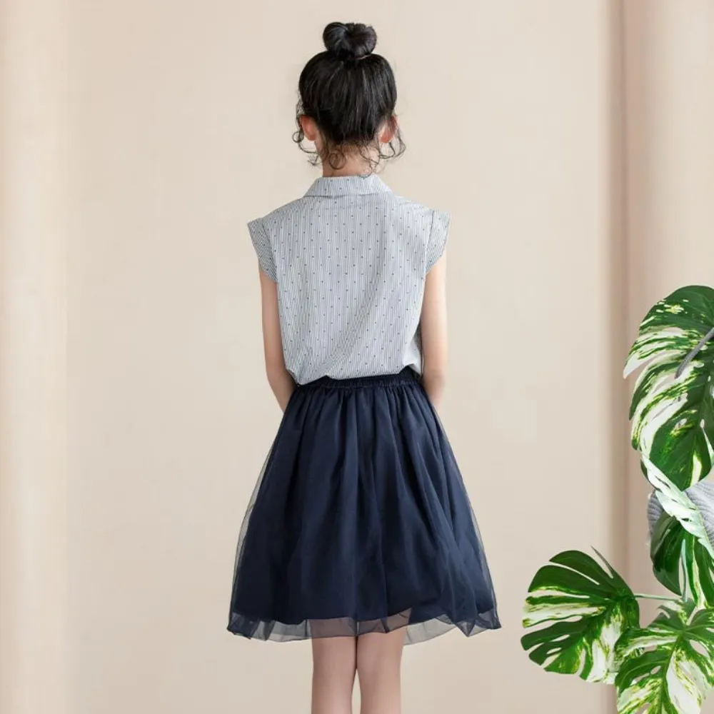 蓝白条上衣/ 半纱裙 Peter Pan Collar Blouse/ Tulle Overlay Skirt