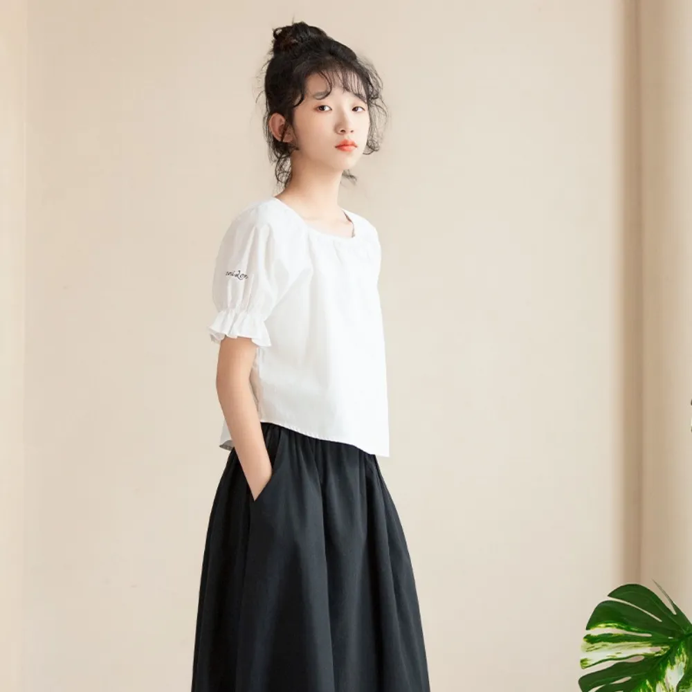 方领上衣/ 荷叶腰设计半裙 Square Elegance Blouse/ Classic Paperbag Waist Midi Skirt