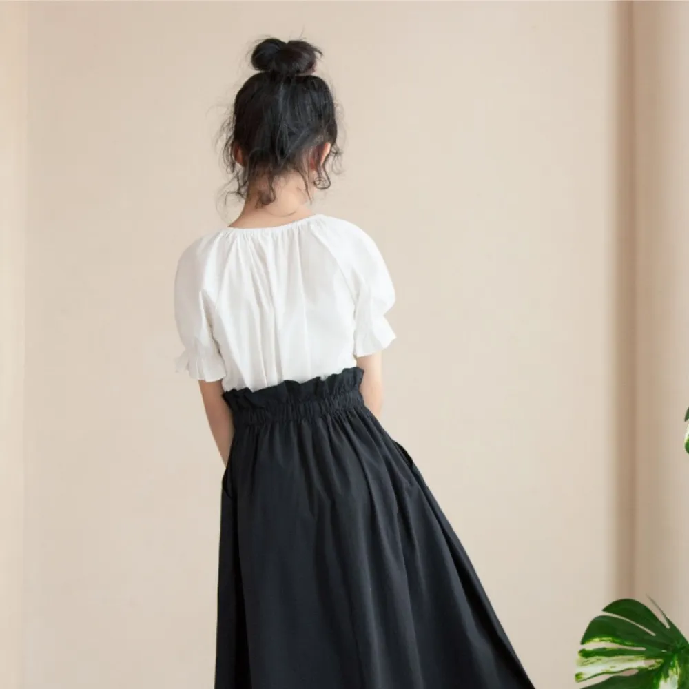 方领上衣/ 荷叶腰设计半裙 Square Elegance Blouse/ Classic Paperbag Waist Midi Skirt