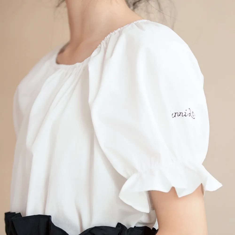 方领上衣/ 荷叶腰设计半裙 Square Elegance Blouse/ Classic Paperbag Waist Midi Skirt