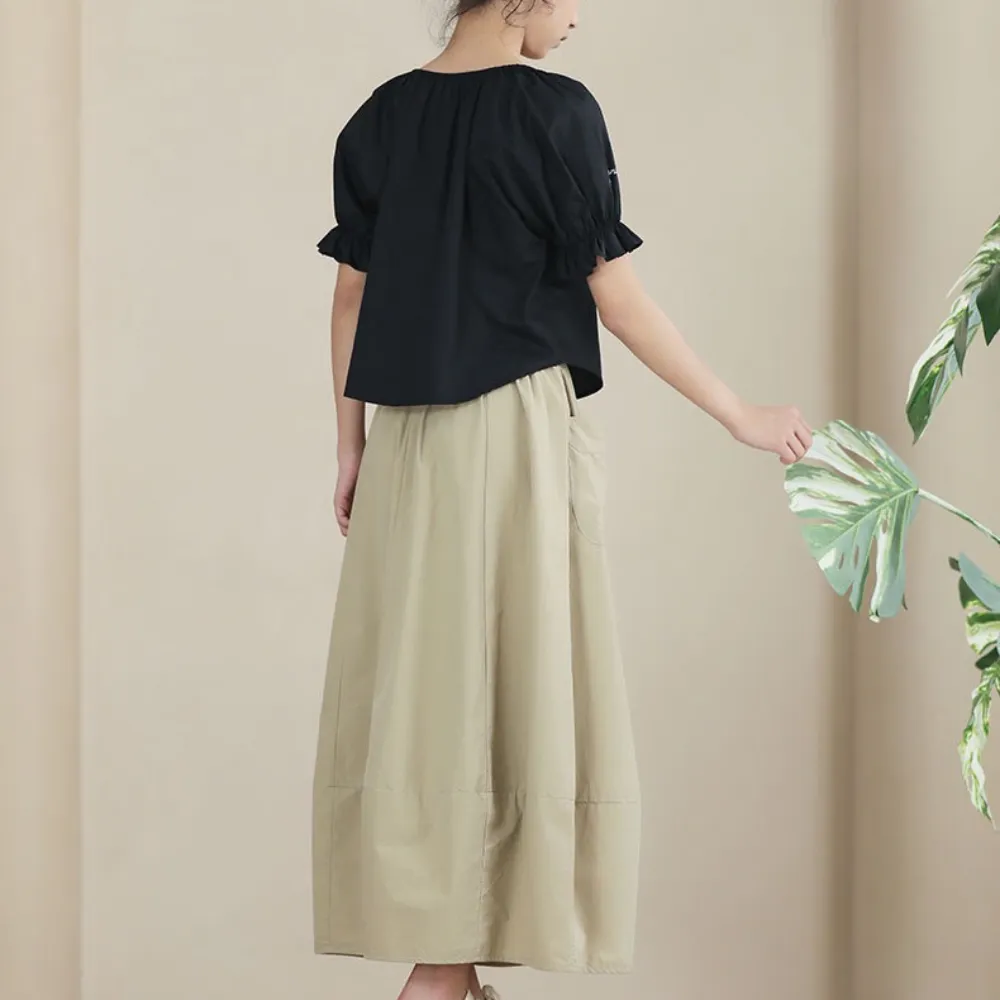 方领上衣/ 卡其灯笼半裙 Square Elegance Blouse/ Khaki Lantern Midi Skirt
