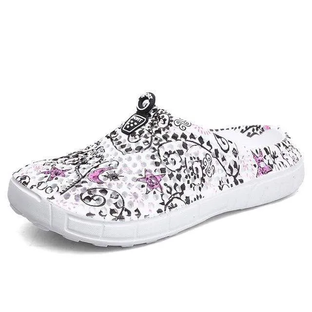2021 Women Casual Clogs Breathable Beach Sandals Summer Slippers