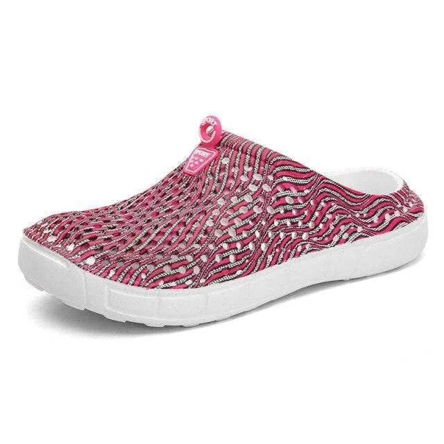 2021 Women Casual Clogs Breathable Beach Sandals Summer Slippers