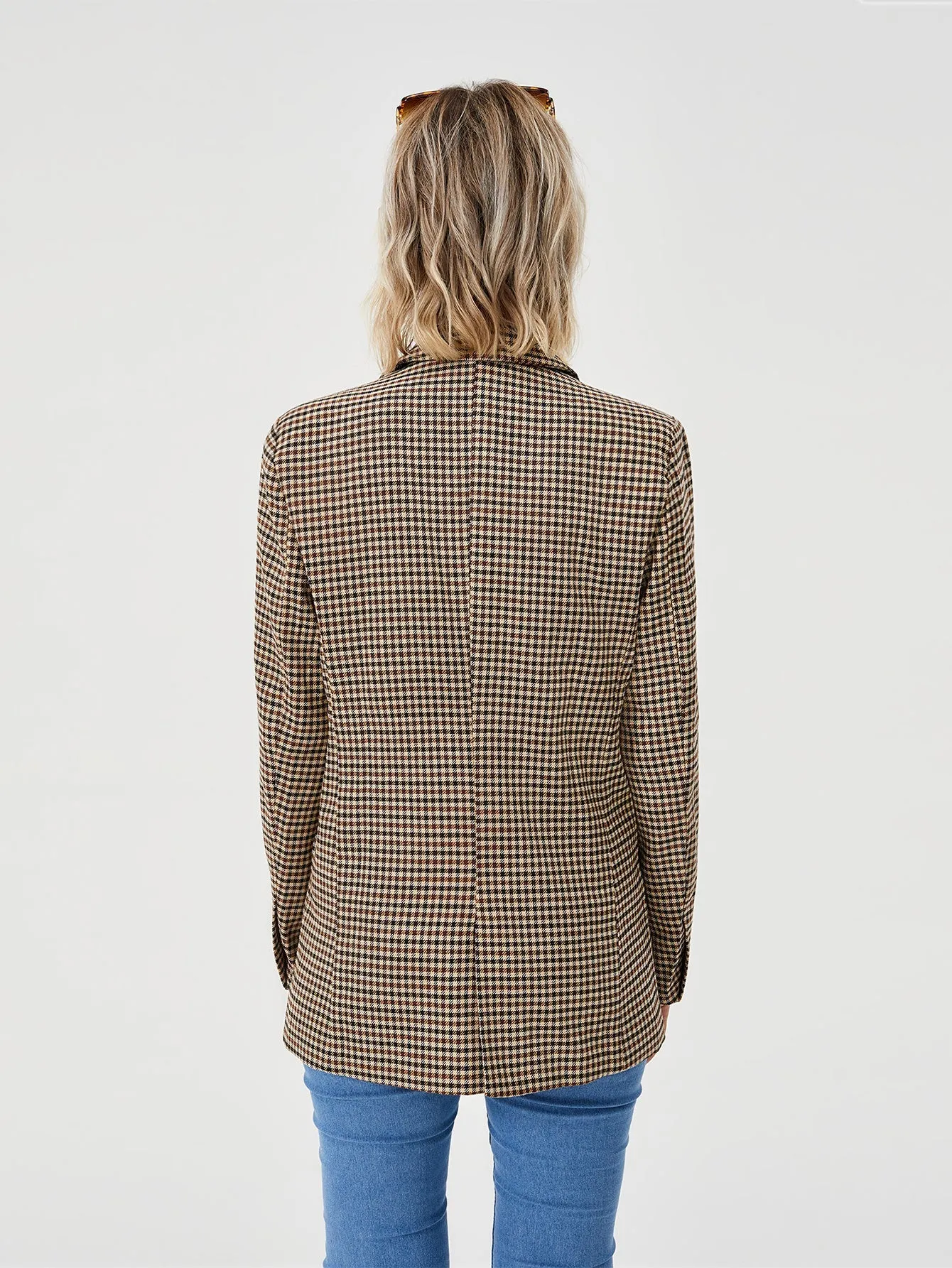 Emily – Women's Lightweight Office Blazer