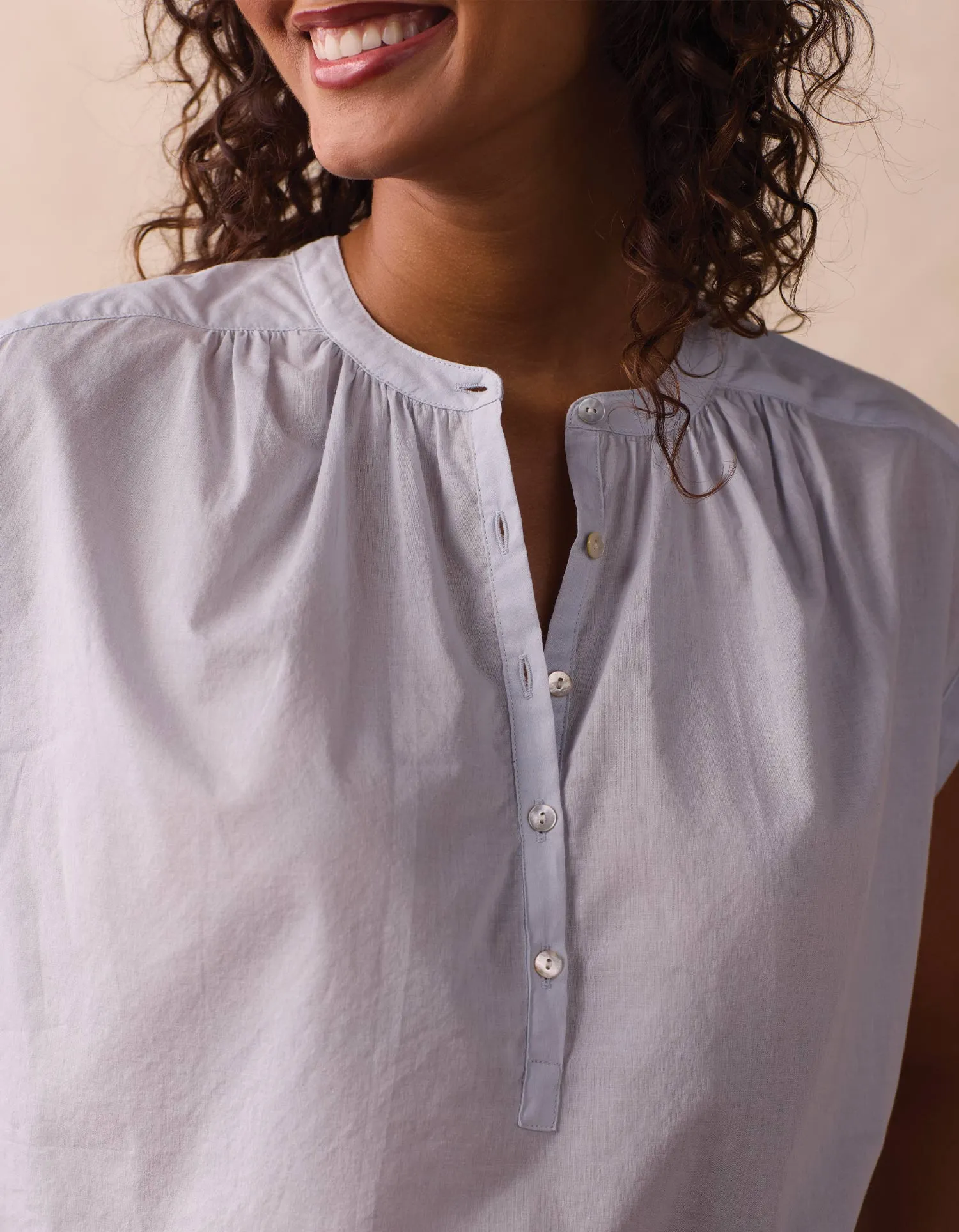 Featherweight Short Sleeve Blouse in Mist
