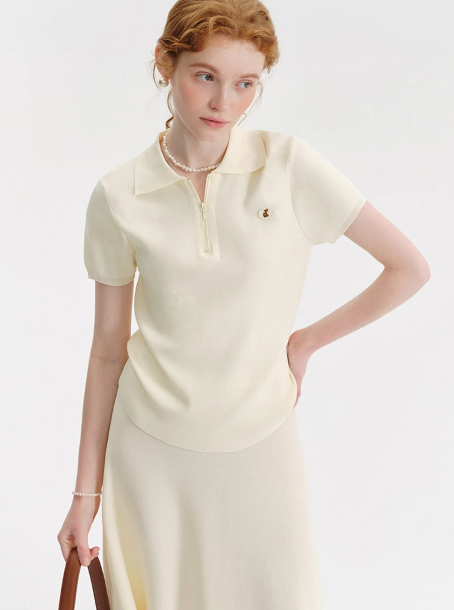 French Minimalist Lapel Set-Up