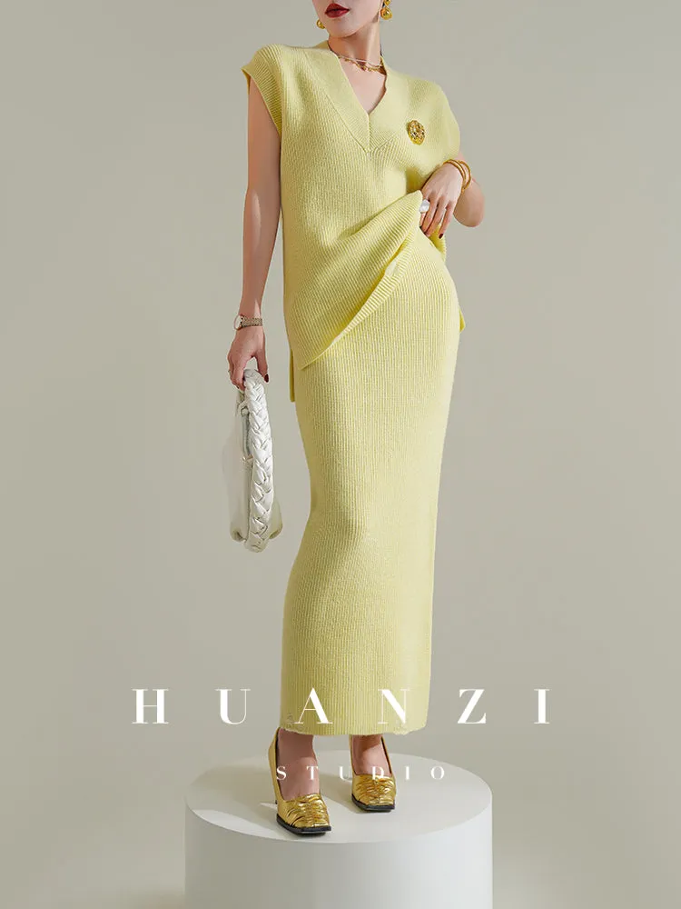 Huanzi custom knitted elegant fashion minimalist lazy V-neck suit fishtail skirt vest cardigan autumn and winter women