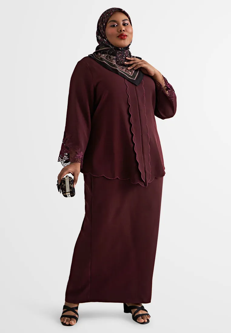 Khalisha Minimalist Sulam Kerawang Kebaya Set