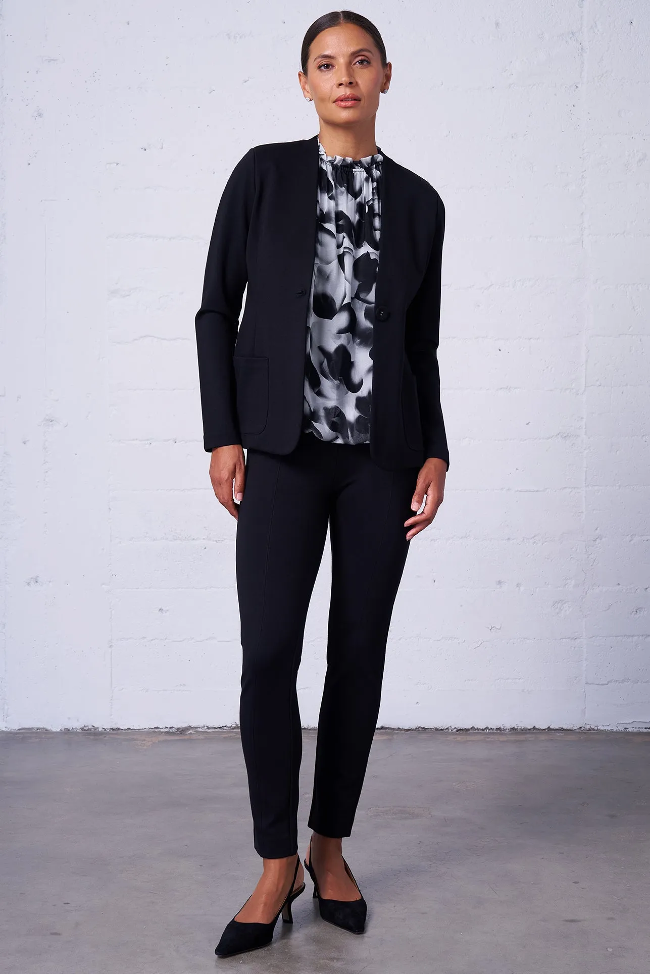 Sleeveless Silk Print Blouse