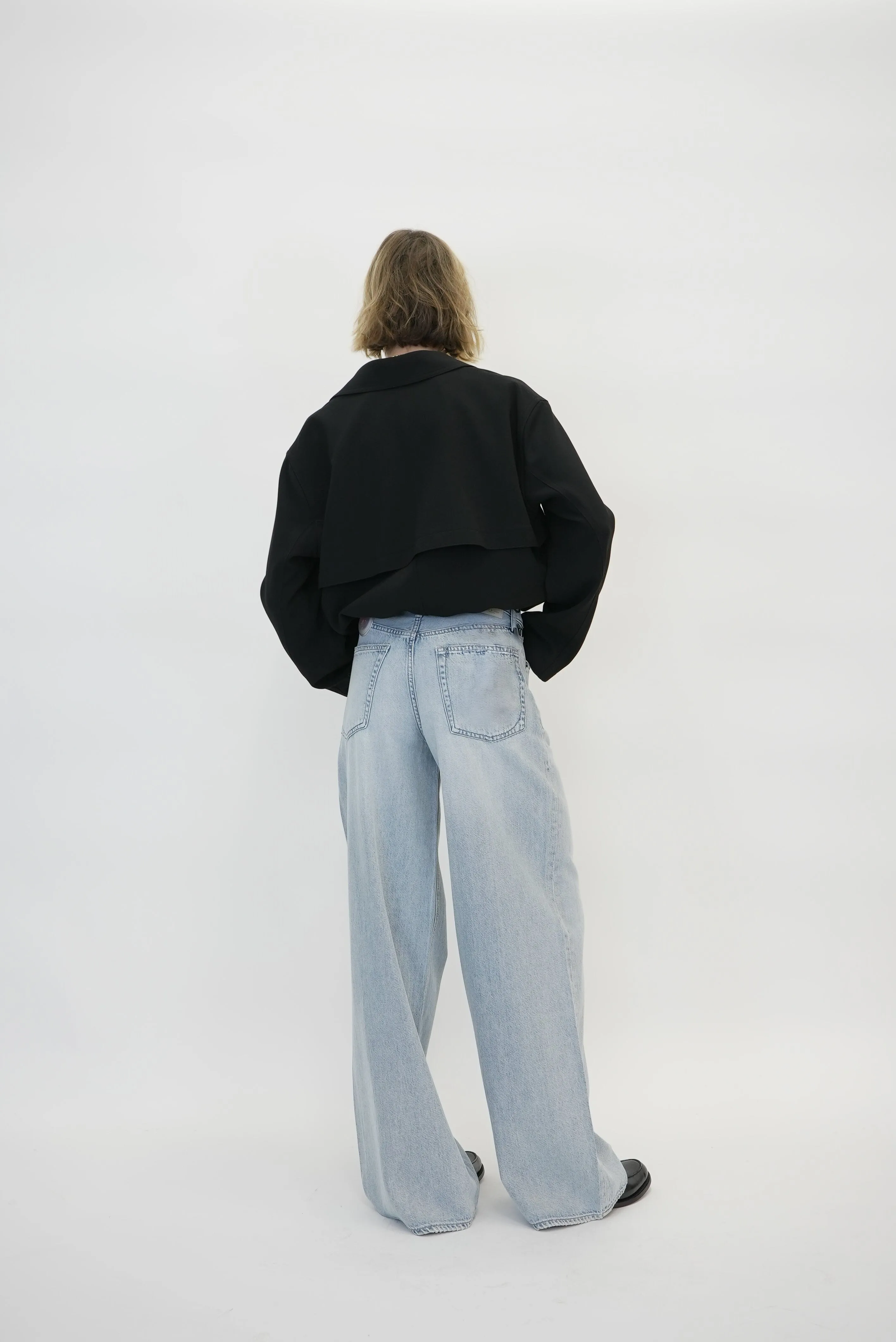 SOFIE LIGHTWEIGHT WIDE LEG JEANS