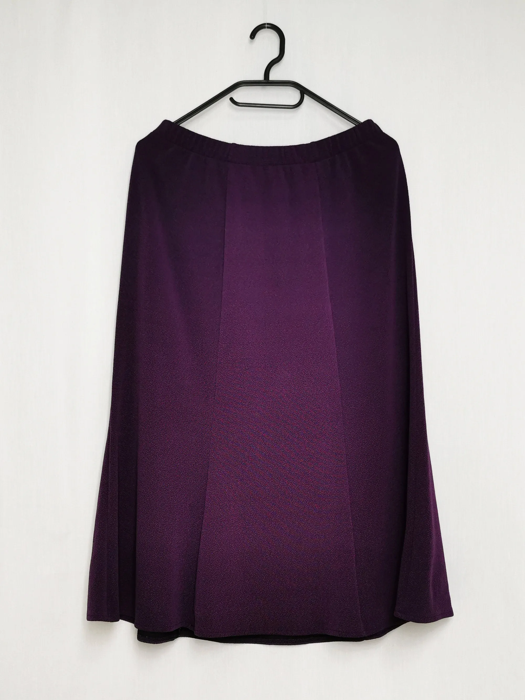 Vintage 80s purple minimalist stretch midi bell skirt