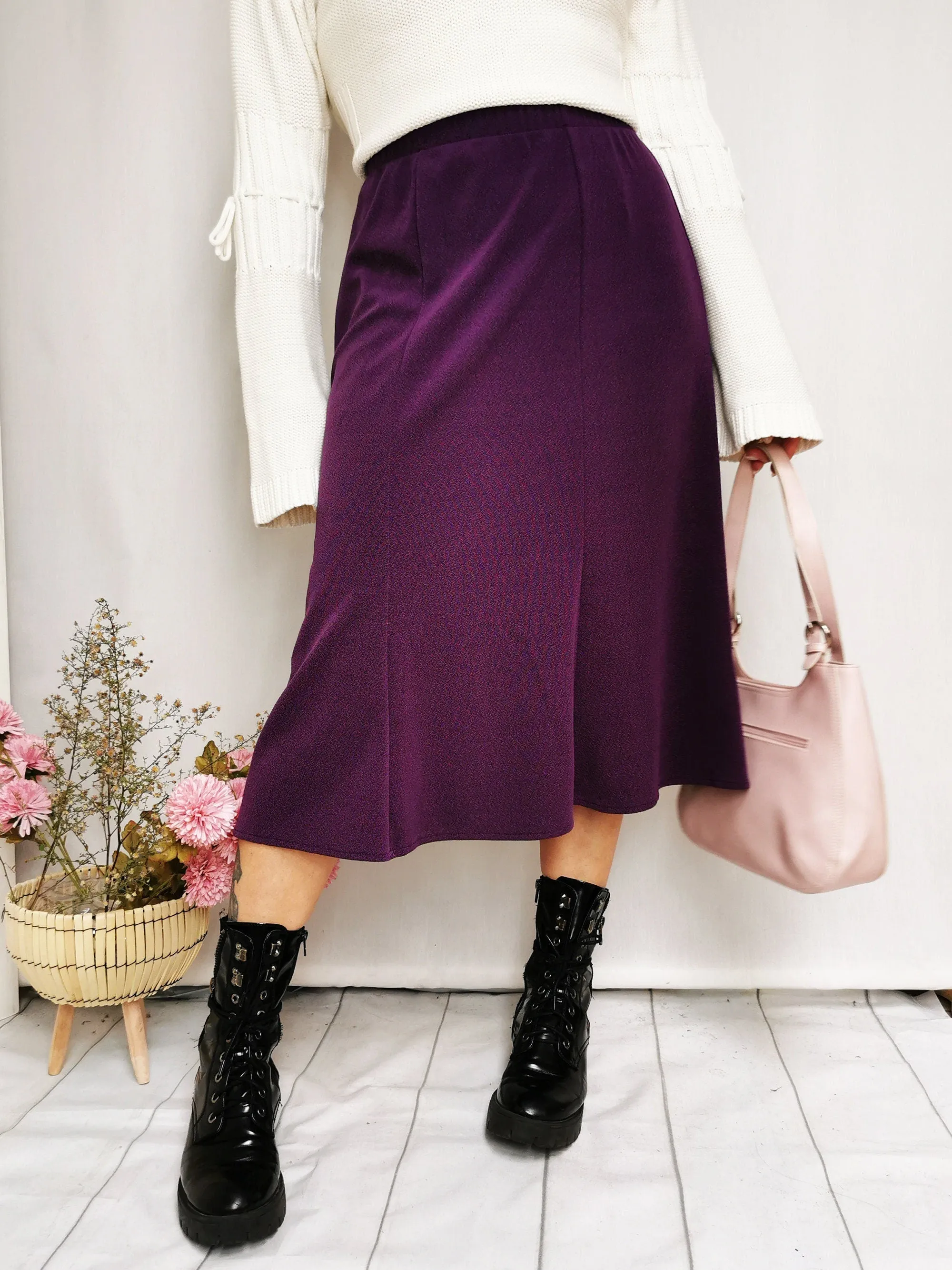 Vintage 80s purple minimalist stretch midi bell skirt